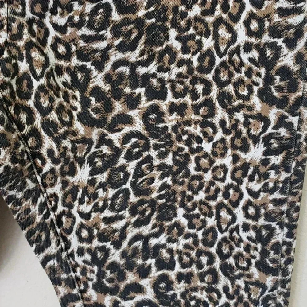 🌻 Authentic Icon Leopard Jeans - Picture 6 of 11